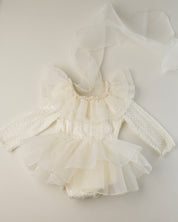 Romance de Crème Baby Suit (Ready Stock)