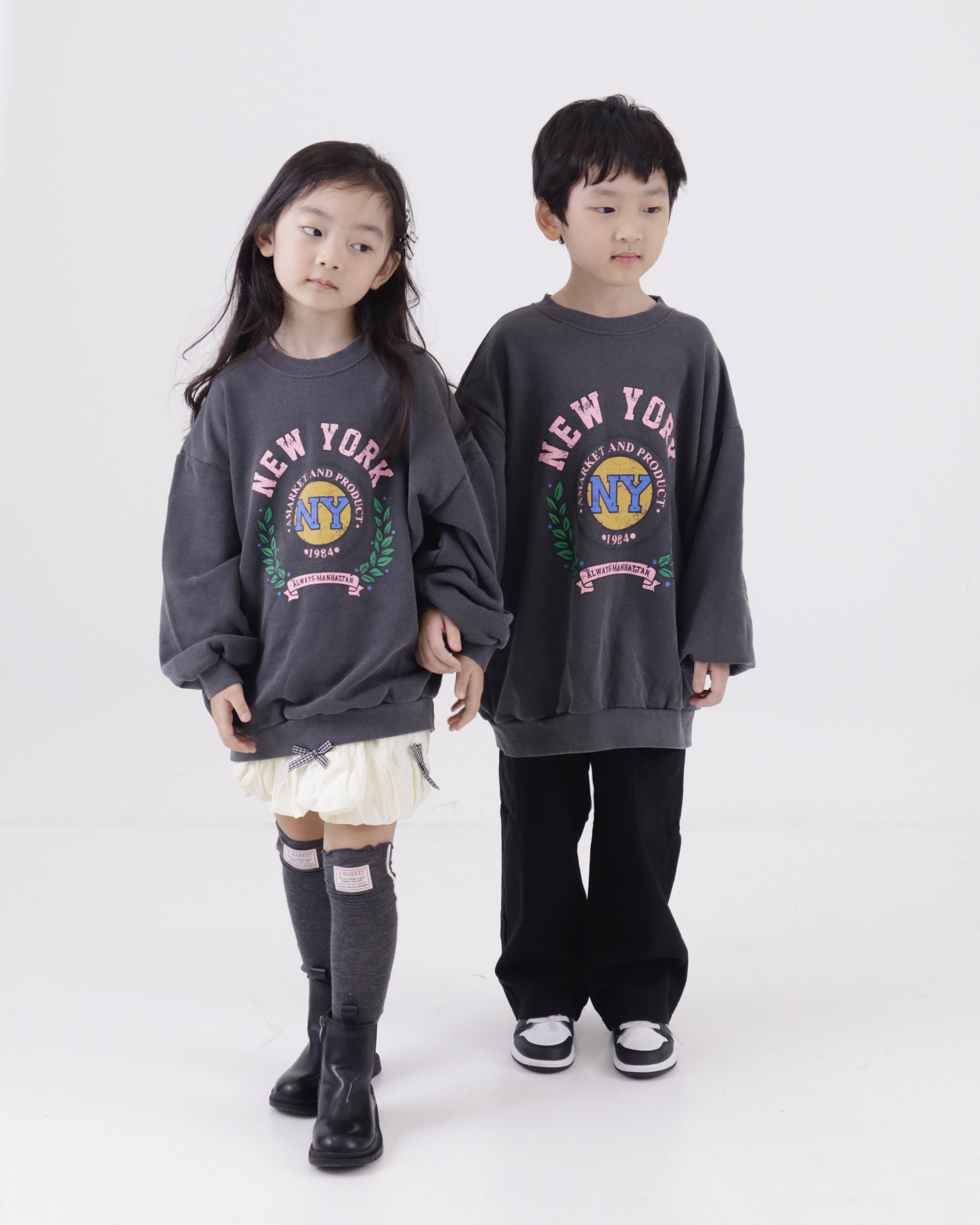 AMARK NY Sweatshirt (Ready Stock)