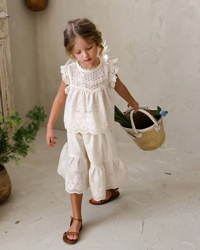FLO Mio Blouse and Mello Pants Set (Ready Stock)