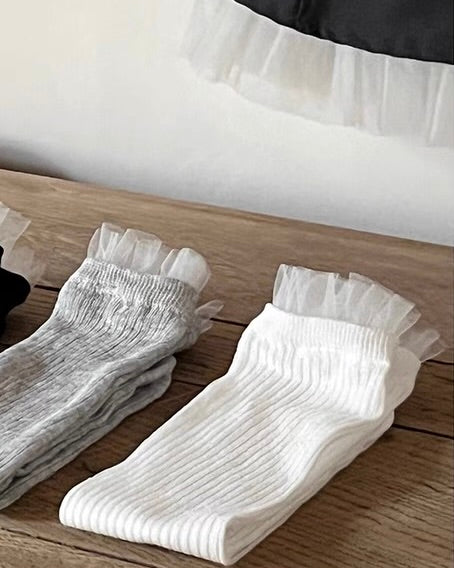 Lacy Top Ribbed Socks