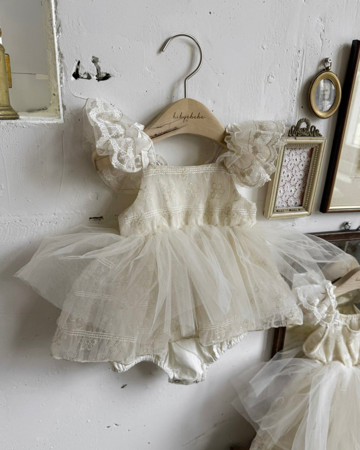 Oren Shiny Baby Suit (Ready Stock)