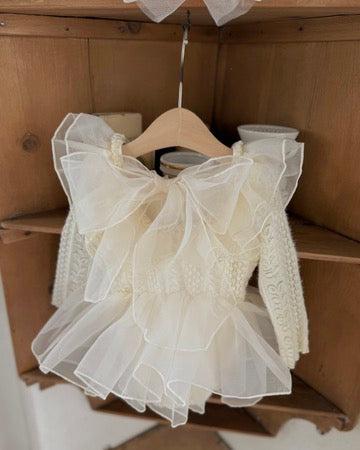 Romance de Crème Baby Suit (Ready Stock)