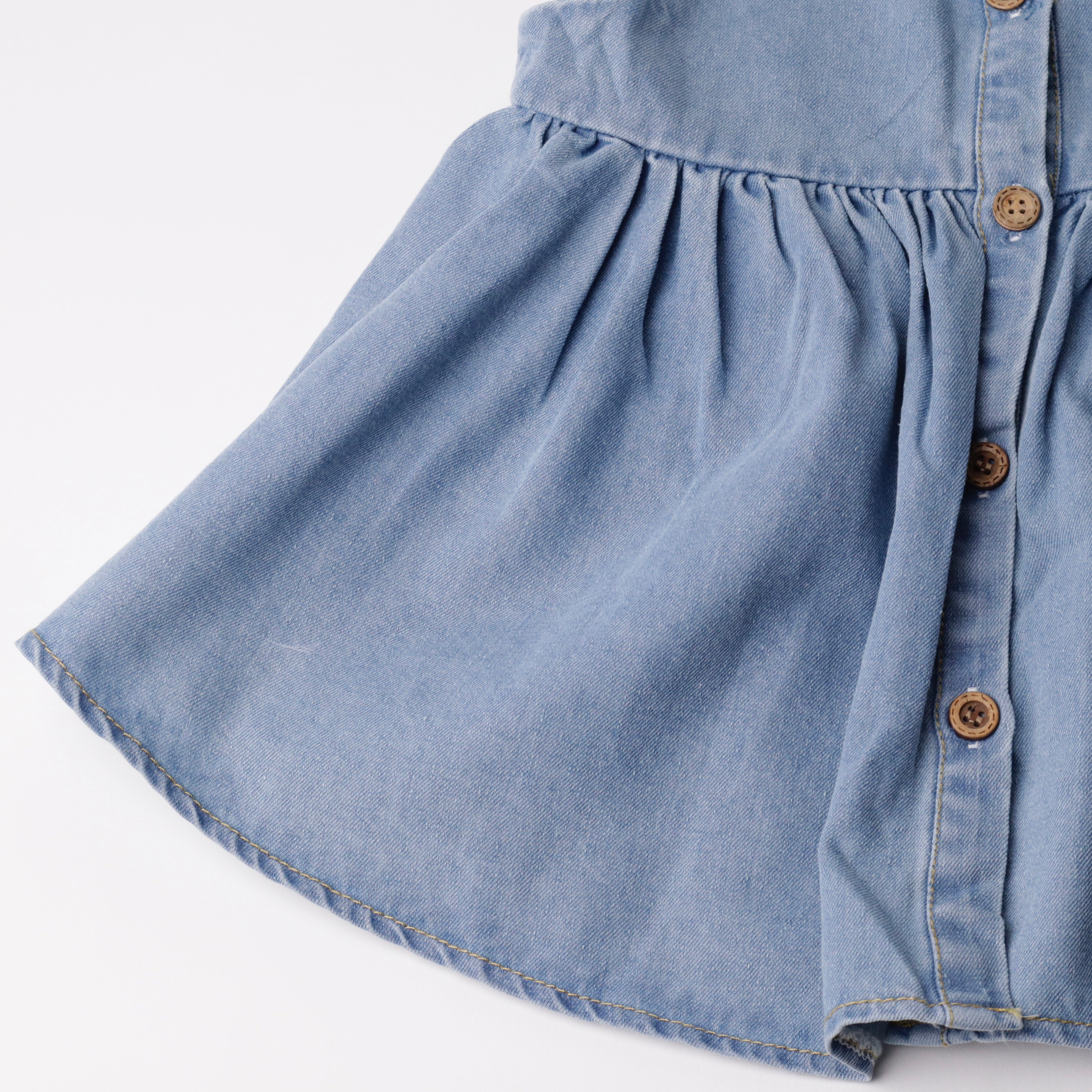 Lopdolop Denim Sleevless Top and Bottom Set  (Ready Stock)