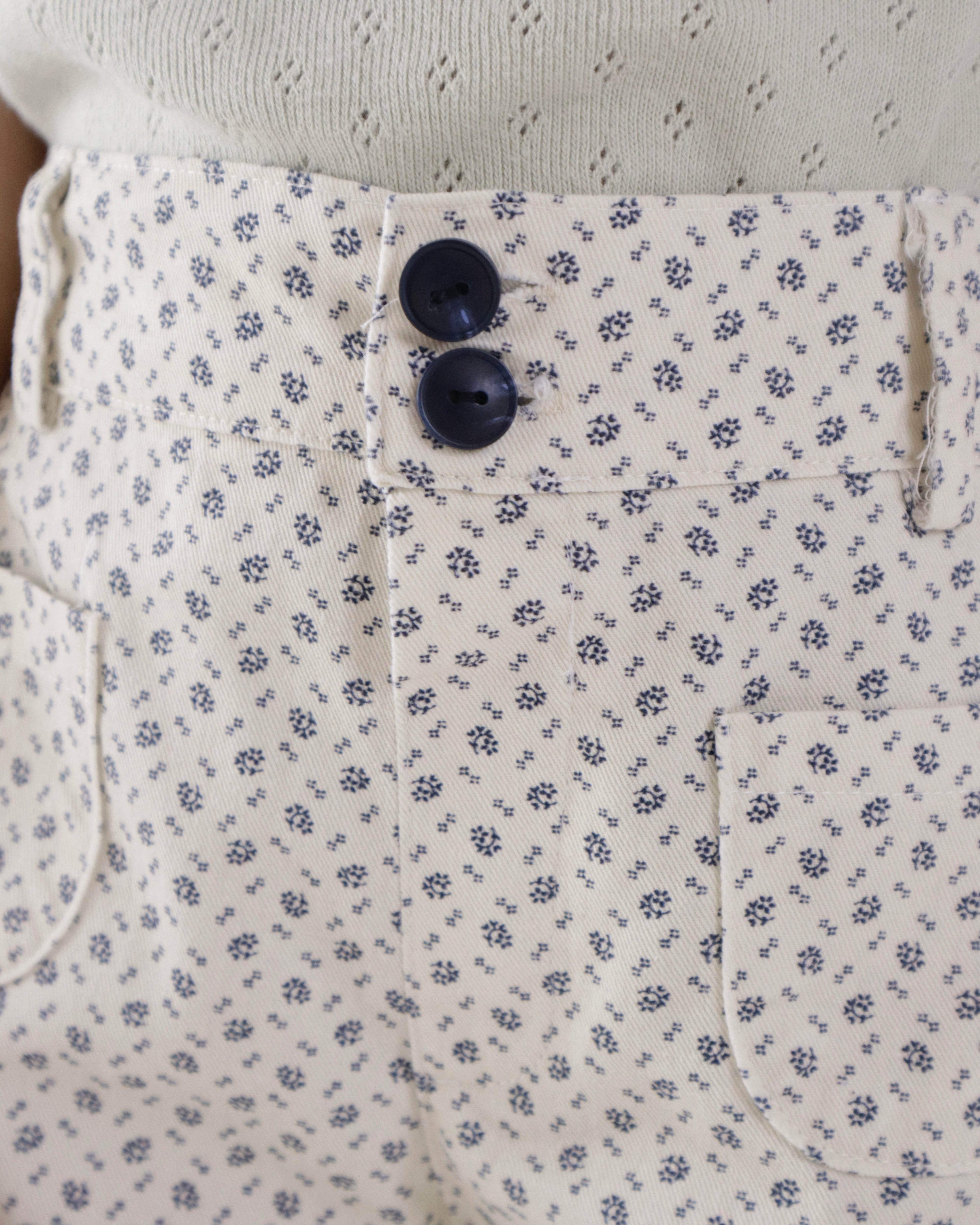 Mon Floral Shorts (Ready Stock)