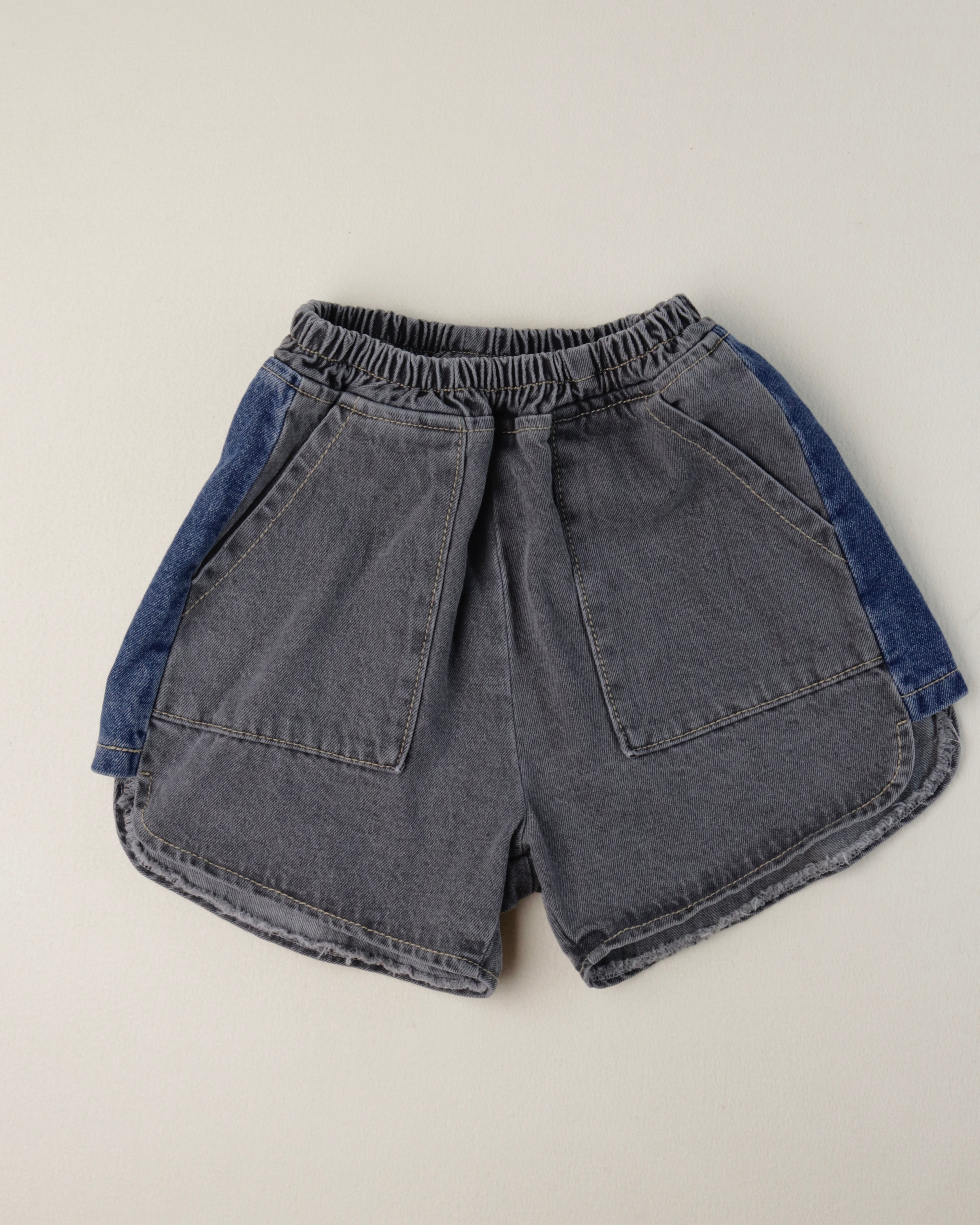 Mini Dual Color Denim Shorts (Ready Stock)