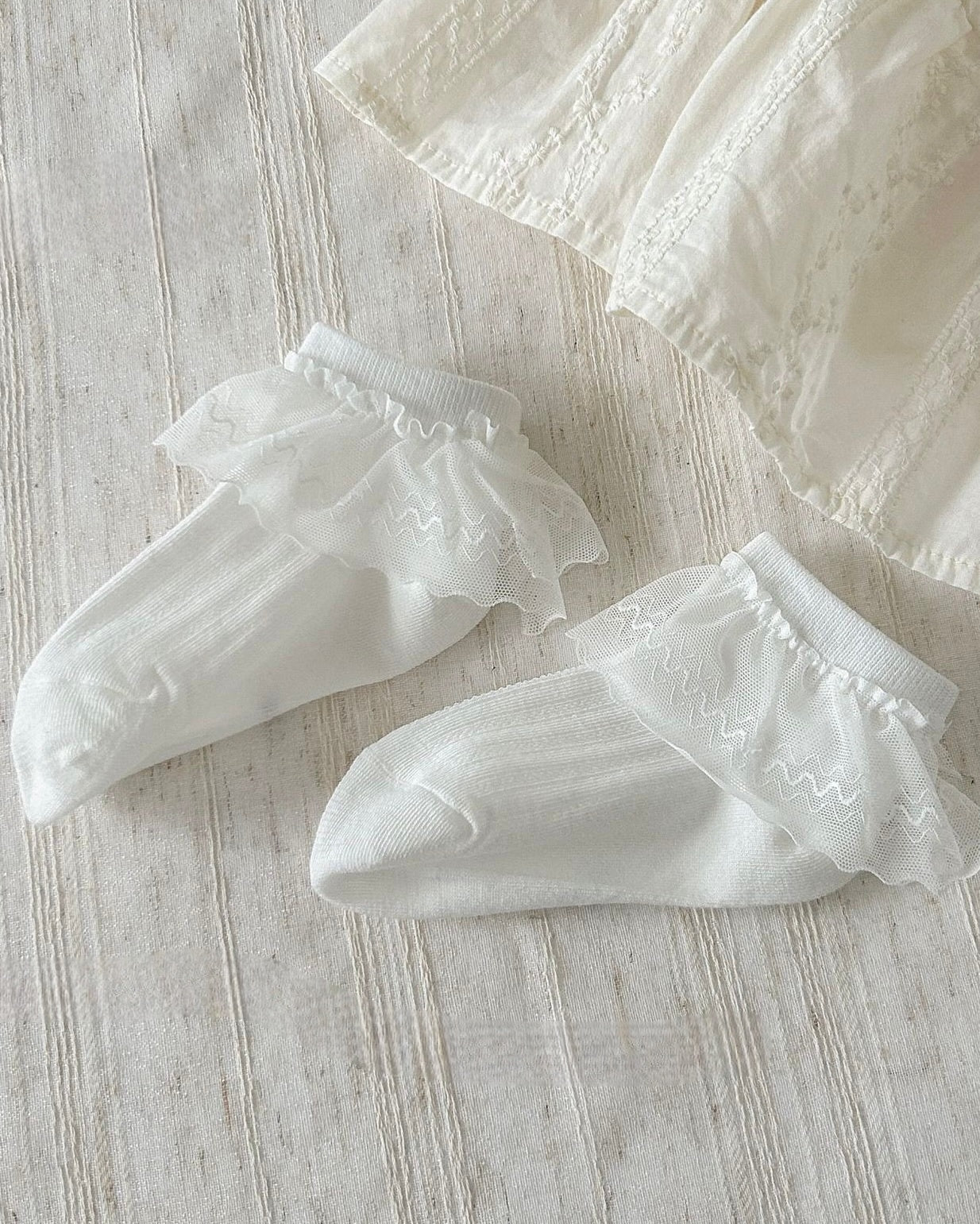 Lace-trimmed socks