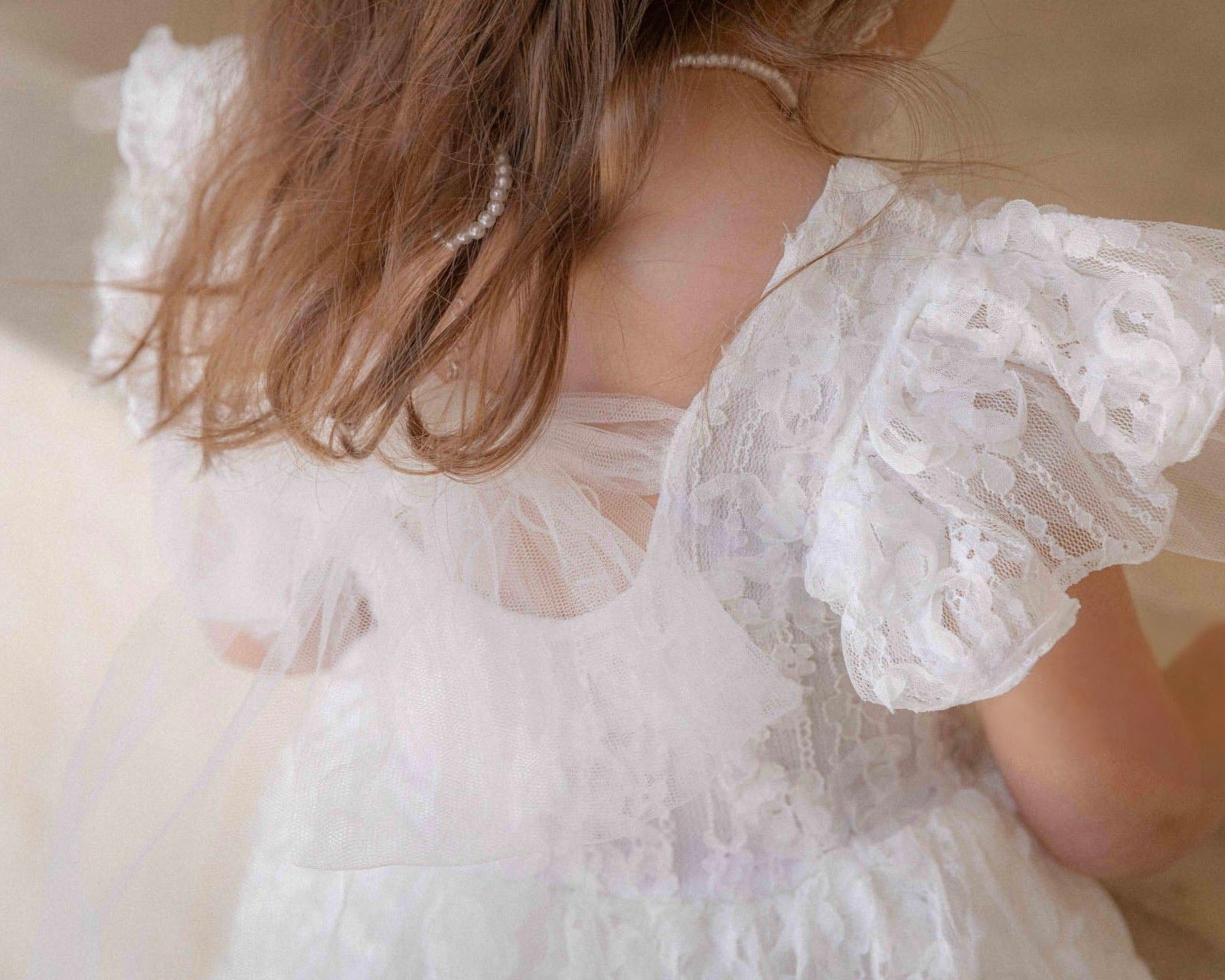 Oren Frilly Lace Dress (Ready Stock)
