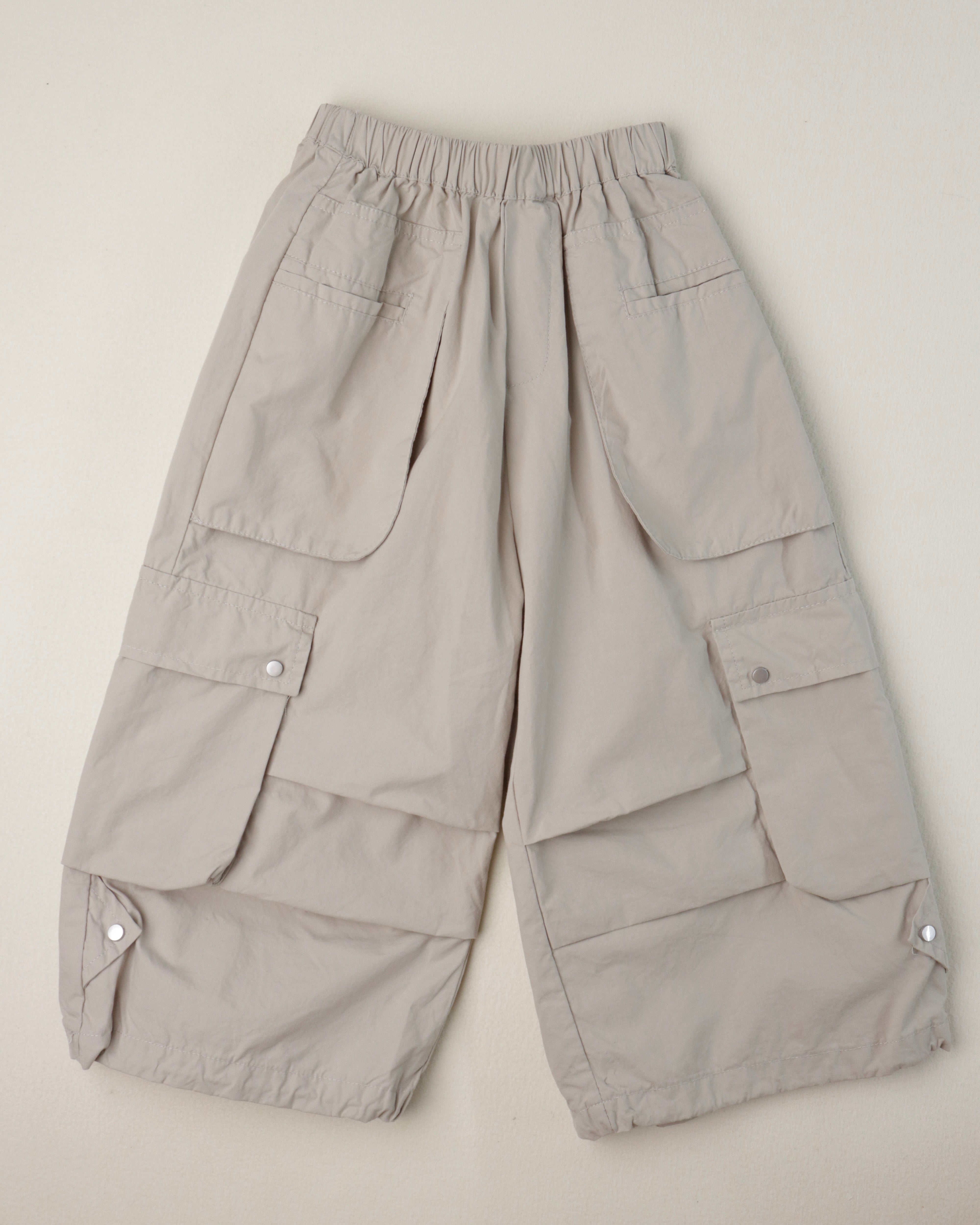 DM Cargo Pants - Beige