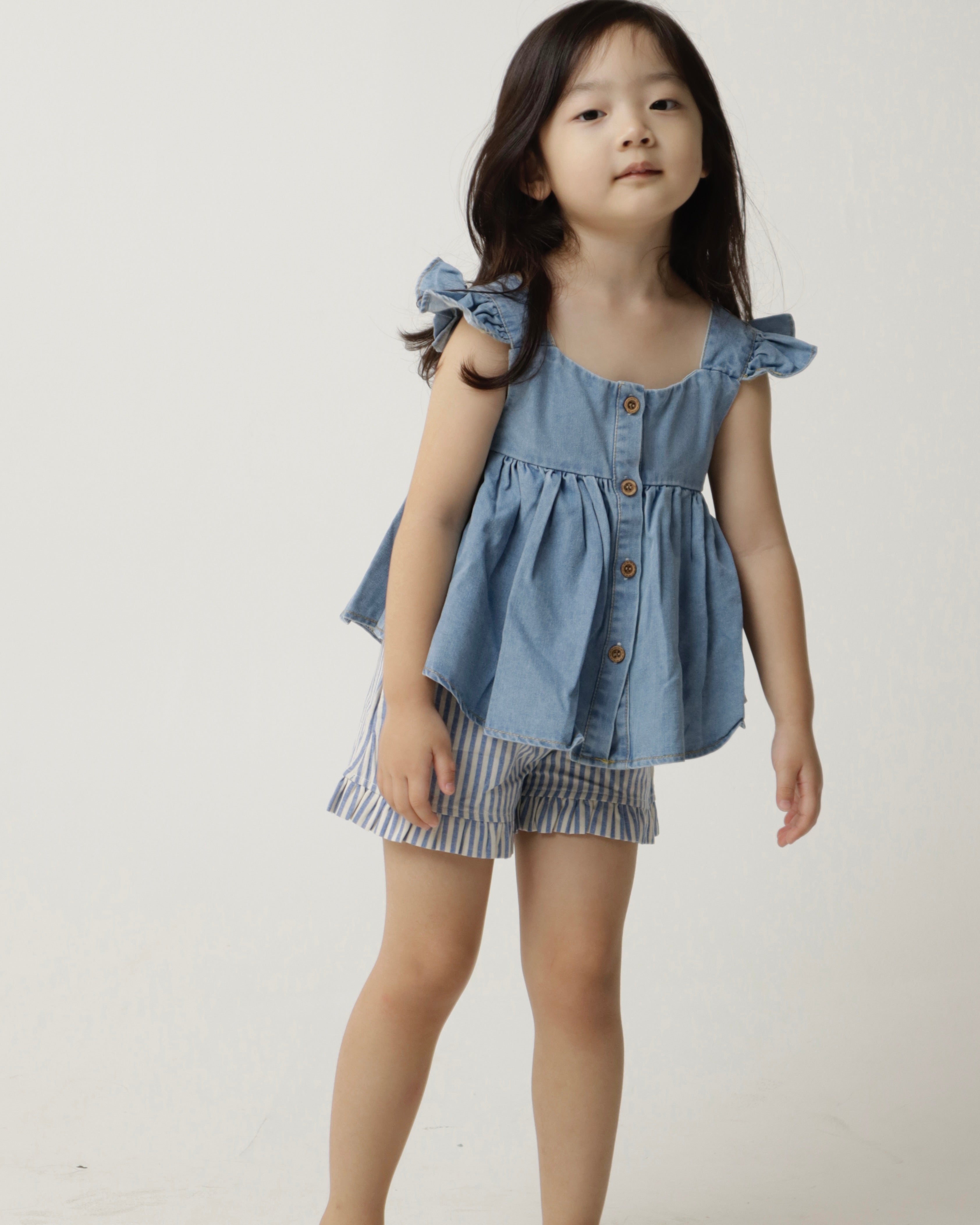 Lopdolop Denim Sleevless Top and Bottom Set  (Ready Stock)