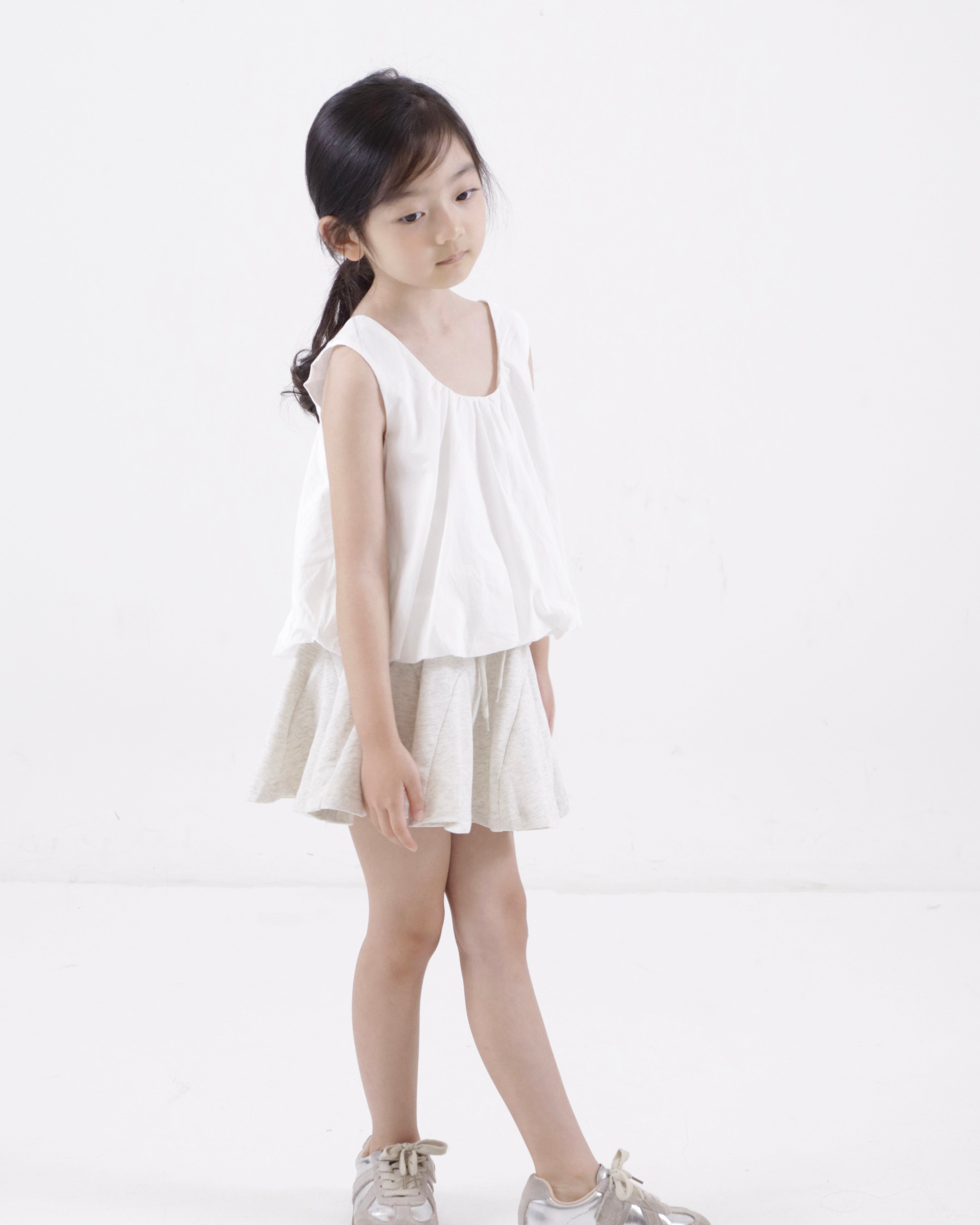 DM. Sleeveless Blouse (Ready Stock)