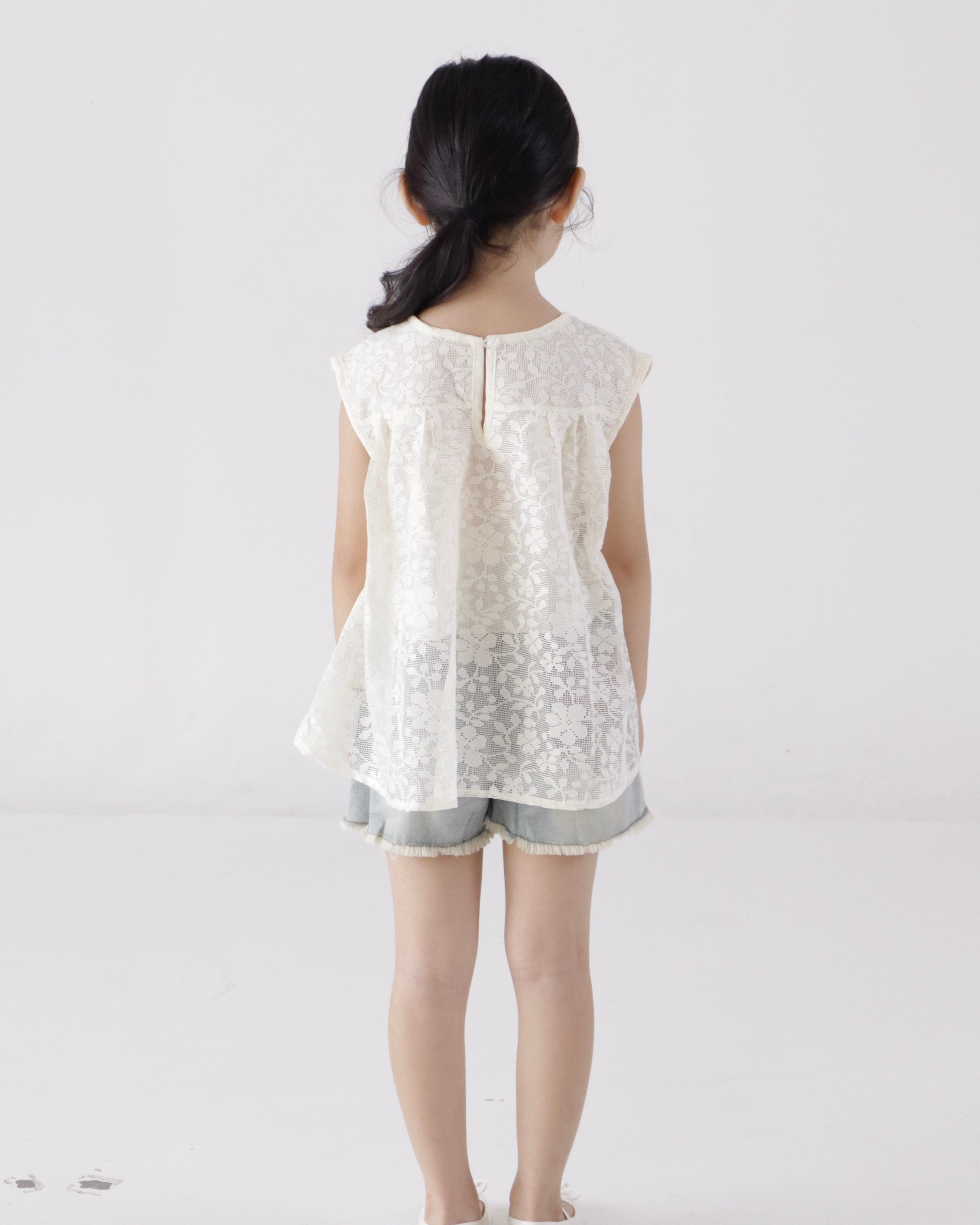 PH Dolly Lace Top