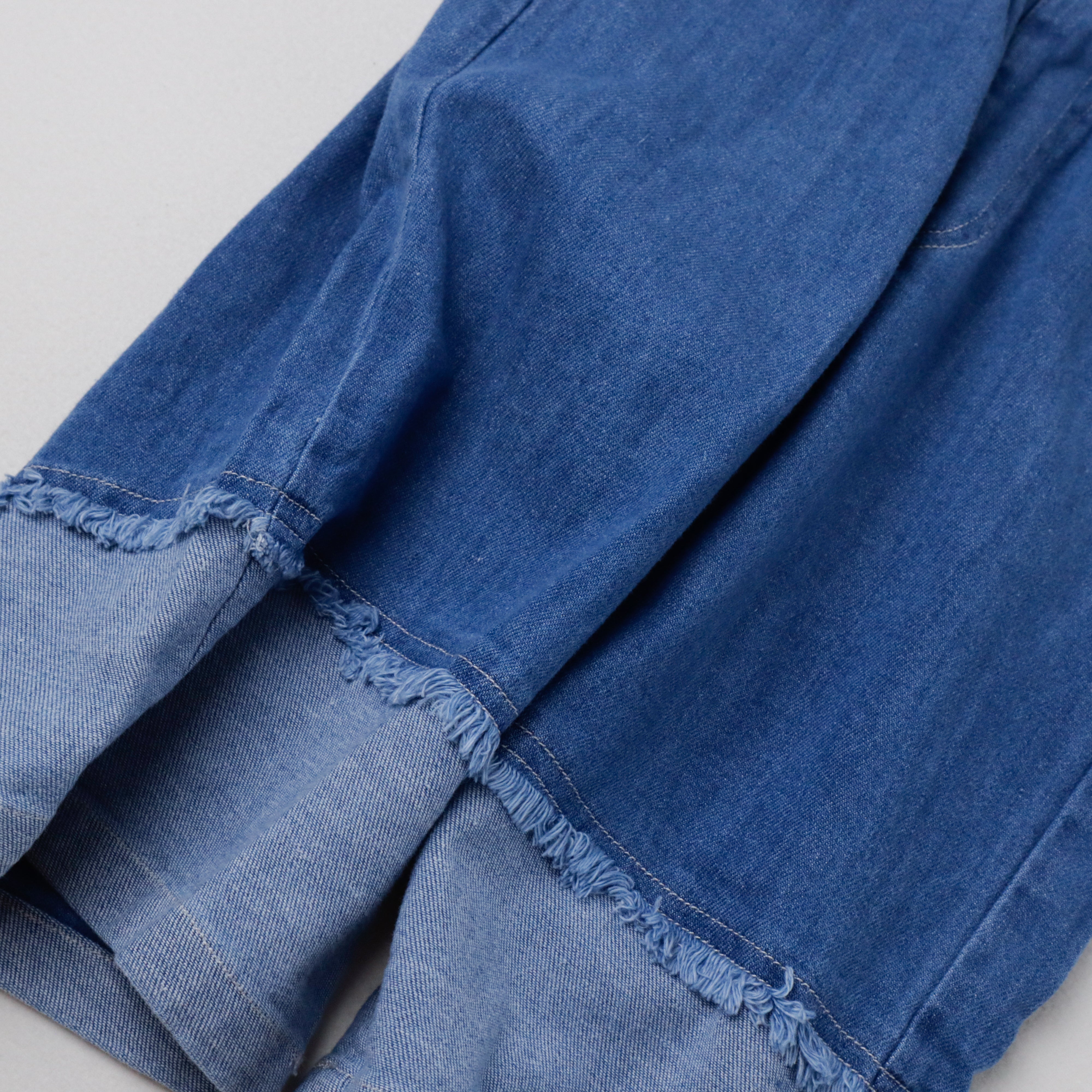 Color-block Jeans (Ready Stock)